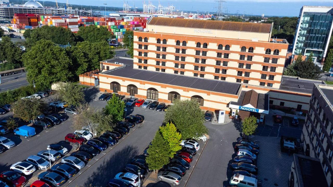 Novotel 4*